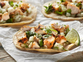 GEGRILLTER%20H%C3%84HNCHEN-TACO.jpg?1717850924998