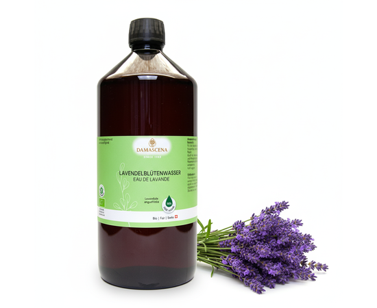 Pflanzenwasser von myAloe.ch: Lavendelblütenwasser - In der Aromatherapie geschätzt für seine beruhigende, klärende, reinigende und hautfreundliche Wirkung.