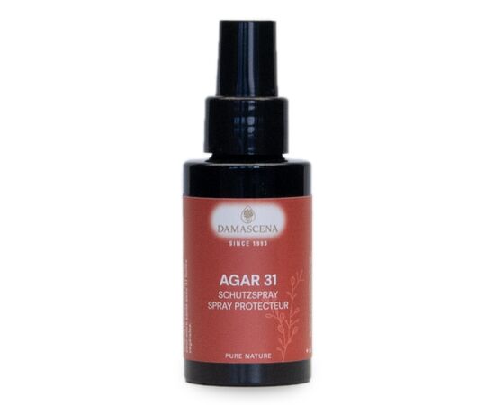 Agar 31 Schutzspray – Dein natürlicher Begleiter für Energie, Schutz & Balance
Nach tibetischer Medizin – mit der Kraft von 31 ätherischen Ölen
Der Agar 31 Schutzspray ist weit mehr als ein Raumduft: Er ist ein kraftvolles Schutz- und Energie-Elixier, das Körper, Geist und Umgebung harmonisiert. Nach den Prinzipien der tibetischen Medizin hergestellt, vereint er die Essenz von 31 reinen Pflanzenölen aus Wurzeln, Blättern, Rinden und Blüten – in einer über Jahrhunderte bewährten Rezeptur.

Diese Komposition wirkt reinigend, stärkend und harmonisierend, hält negative Energien, Viren, Bakterien und unangenehme Gerüche fern und schenkt Dir gleichzeitig Klarheit, Ruhe und Lebenskraft.

Ideal für alle, die sich im Alltag geschützt, geerdet und mit positiver Energie umgeben möchten.



✅ Deine 4 Schlüsselvorteile mit Agar 31 Schutzspray BIO
✔️ Schützend & reinigend: Neutralisiert negative Energien, Bakterien & Viren in der Raumluft
✔️ Energetisierend & ausgleichend: Unterstützt Konzentration, Lebensfreude & mentale Stärke
✔️ Tibetische Heilkunde: Bewährte Rezeptur mit 31 ätherischen Ölen aus Heilpflanzen
✔️ Vielseitig & sanft: 100% naturrein, vegan, tierversuchsfrei & handabgefüllt in der Schweiz